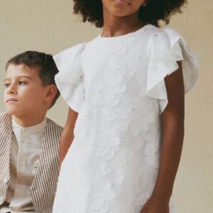 Vestido branco com flores