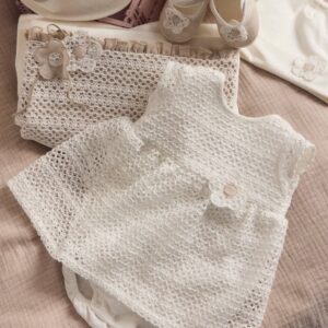 Body branco com renda